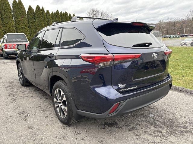 2022 Toyota Highlander XLE AWD (Natl)