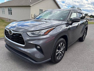 2020 Toyota Highlander XLE AWD (Natl)