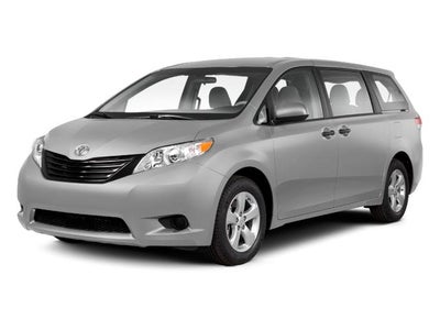 2013 Toyota Sienna 5dr 7-Pass Van V6 LE AWD (Natl)