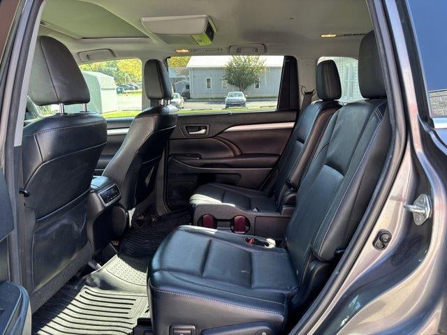 2015 Toyota Highlander AWD 4dr V6 XLE (Natl)