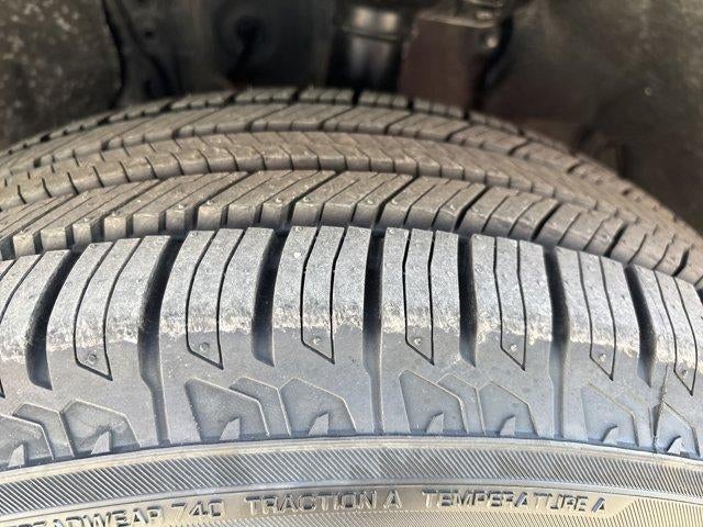 2024 Toyota Highlander LE AWD (SE)