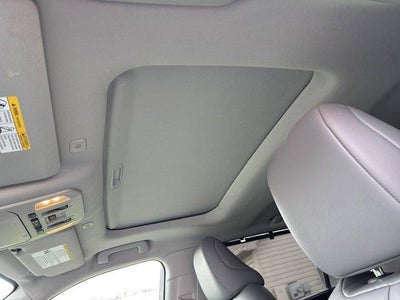 2024 Toyota Highlander XLE AWD (Natl)