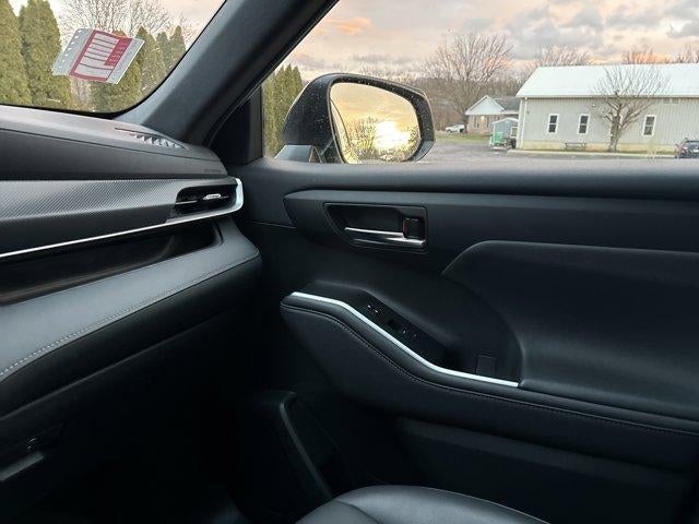 2023 Toyota Highlander XSE AWD (Natl)