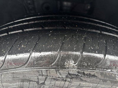 2024 Toyota Highlander LE AWD (SE)