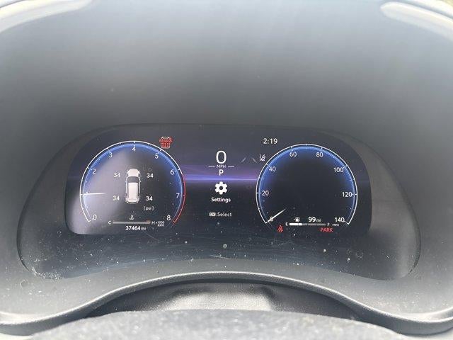 2024 Toyota Highlander LE AWD (SE)