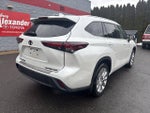 2024 Toyota Highlander LE AWD (SE)