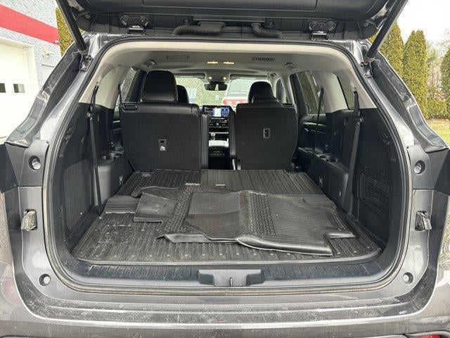 2022 Toyota Highlander Hybrid Limited AWD (Natl)