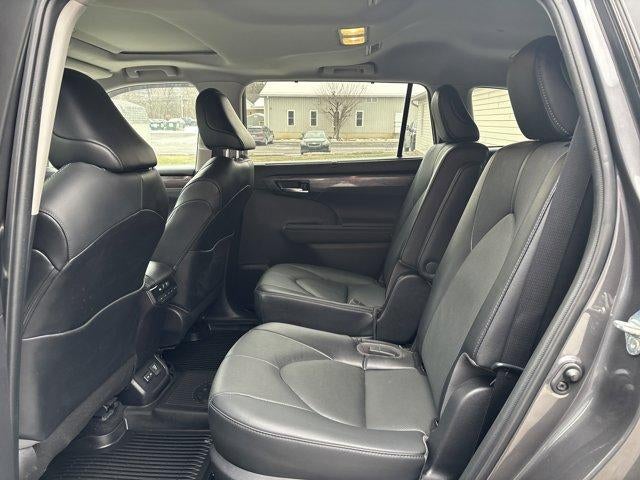 2022 Toyota Highlander Hybrid Limited AWD (Natl)