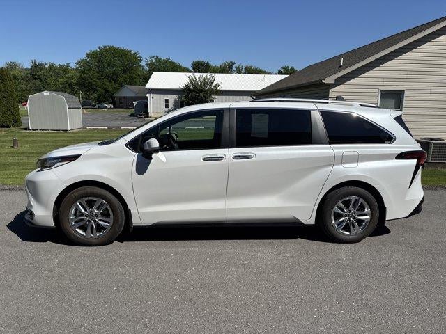 2026 Toyota Sienna Limited AWD 7-Passenger (GS)