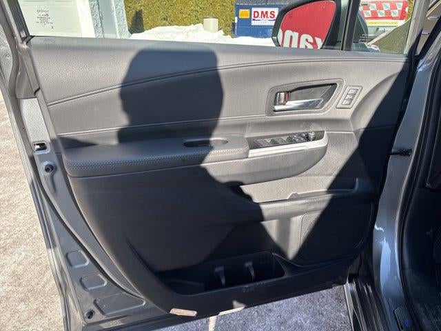 2026 Toyota Sienna Limited AWD 7-Passenger (GS)