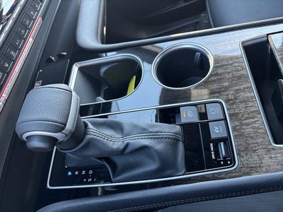 2026 Toyota Sienna Limited AWD 7-Passenger (GS)