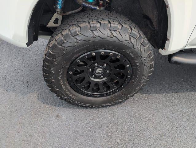 2018 Toyota Tacoma TRD Sport Double Cab 5' Bed V6 4x4 AT (Natl)