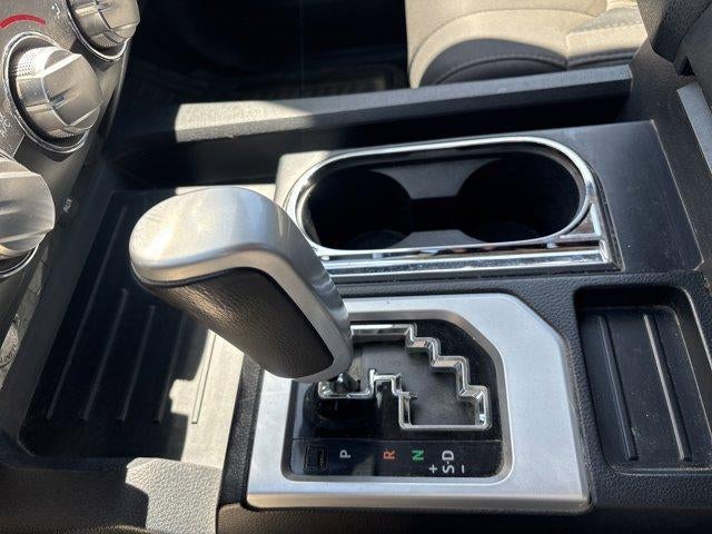 2017 Toyota Tundra 4WD 4WD SR5 CrewMax 5.5' Bed 5.7L (SE)