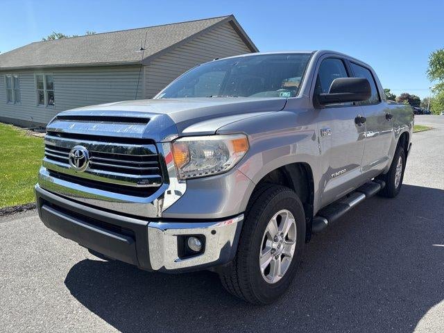 2017 Toyota Tundra 4WD 4WD SR5 CrewMax 5.5' Bed 5.7L (SE)