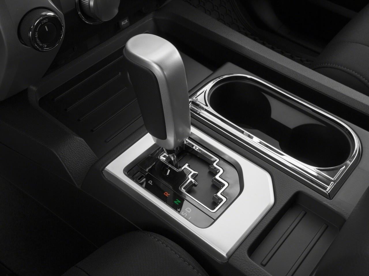 2017 Toyota Tundra 4WD 4WD SR5 CrewMax 5.5' Bed 5.7L (SE)