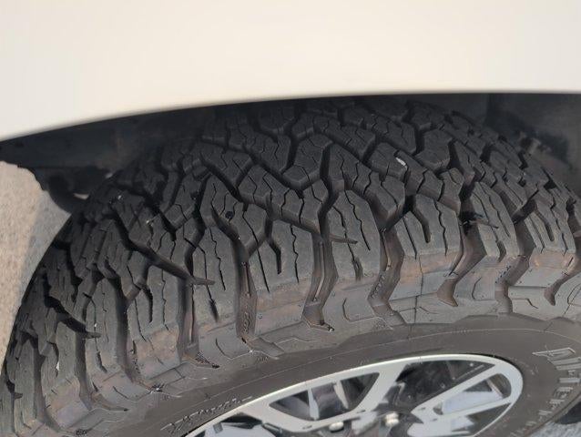 2020 Toyota Tundra 4WD 4WD Limited CrewMax 5.5' Bed 5.7L (Natl)