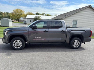 2024 Toyota Tundra 4WD 4WD SR5 CrewMax 5.5' Bed (SE)