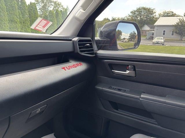 2023 Toyota Tundra 4WD 4WD SR5 CrewMax 5.5' Bed (SE)