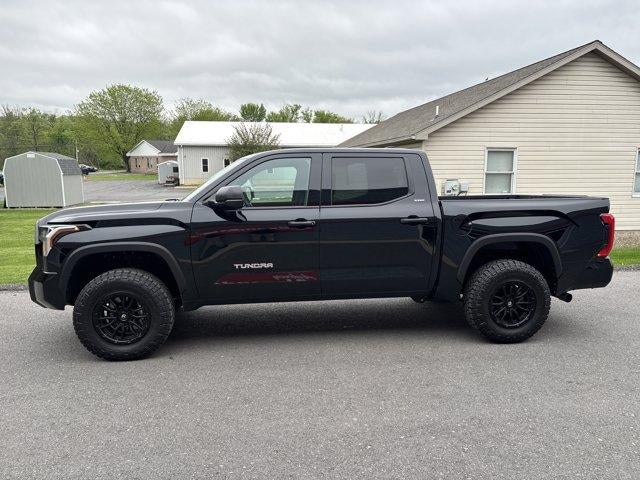2025 Toyota Tundra 4WD 4WD SR5 CrewMax 5.5' Bed (SE)