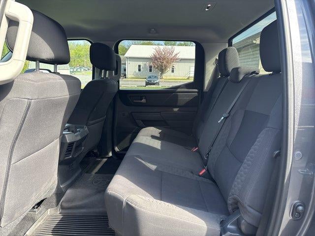 2024 Toyota Tundra 4WD 4WD SR5 CrewMax 5.5' Bed (SE)