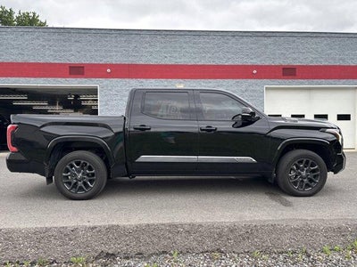 2025 Toyota Tundra 4WD 4WD Platinum Hybrid CrewMax 5.5' Bed (Natl)
