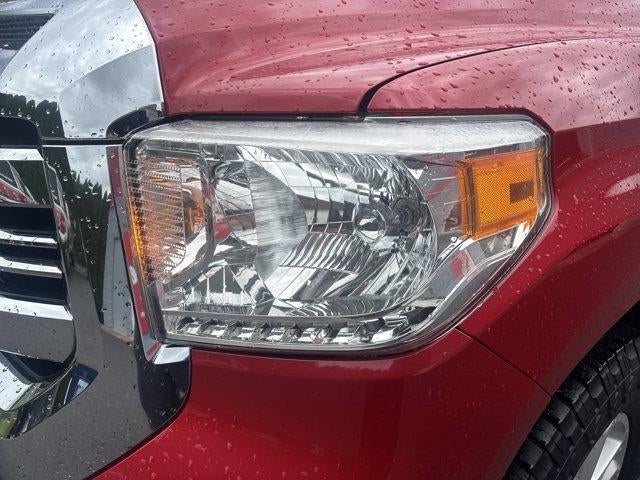 2016 Toyota Tundra 4WD Truck 4WD Double Cab Standard Bed 5.7L V8 SR5 (Natl)