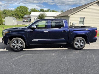 2025 Toyota Tundra 4WD 4WD Capstone Hybrid CrewMax 5.5' Bed (Natl)