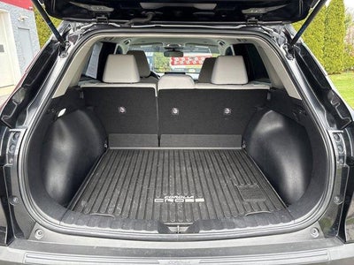 2023 Toyota Corolla Cross L 4WD (Natl)