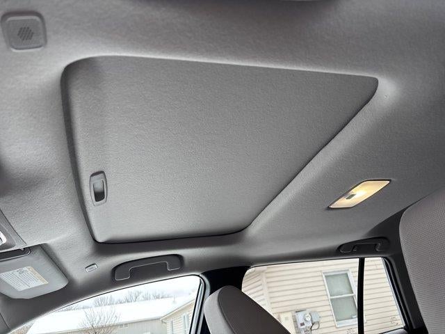 2026 Toyota Corolla Cross LE 4WD (Natl)