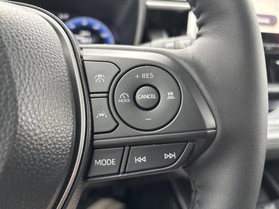 2026 Toyota Corolla Cross XLE 4WD (Natl)