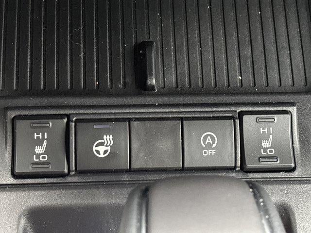 2026 Toyota Corolla Cross XLE 4WD (Natl)