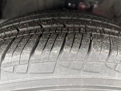 2025 Toyota Corolla Cross Hybrid XSE 4WD (Natl)