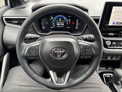 2025 Toyota Corolla Cross Hybrid XSE 4WD (Natl)