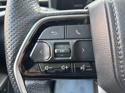 2023 Toyota Sequoia Limited 4WD (SE)