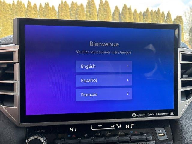 2023 Toyota Sequoia Limited 4WD (SE)