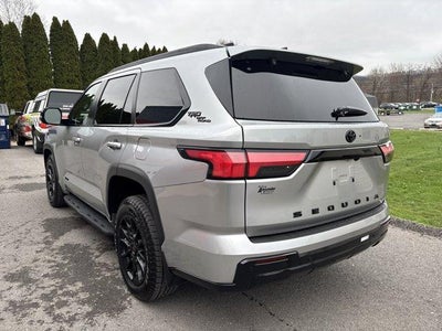 2025 Toyota Sequoia Limited 4WD (SE)