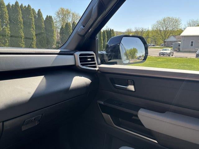 2026 Toyota Sequoia Limited 4WD (SE)