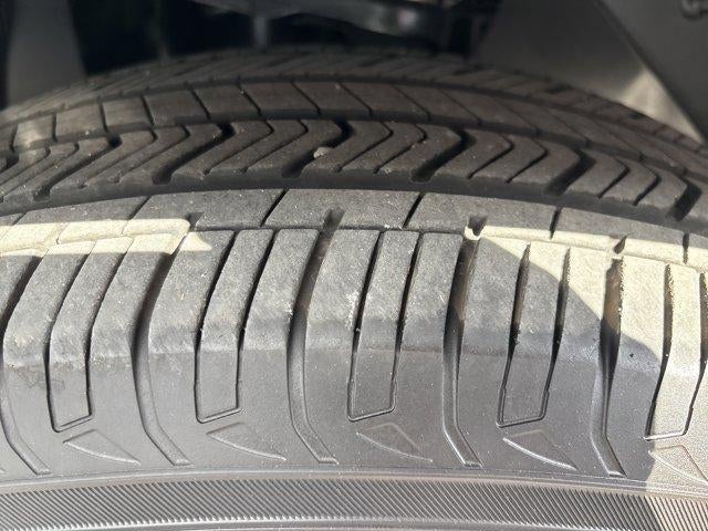 2025 Toyota Sequoia SR5 4WD (SE)