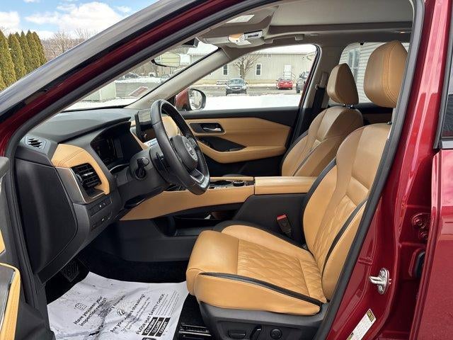 2023 Nissan Rogue AWD Platinum *Ltd Avail*