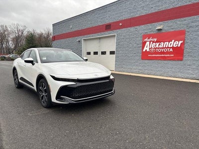 2023 Toyota Crown XLE AWD (Natl)