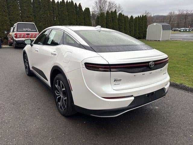 2023 Toyota Crown XLE AWD (Natl)