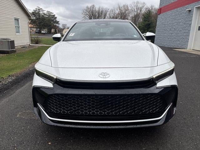 2023 Toyota Crown XLE AWD (Natl)