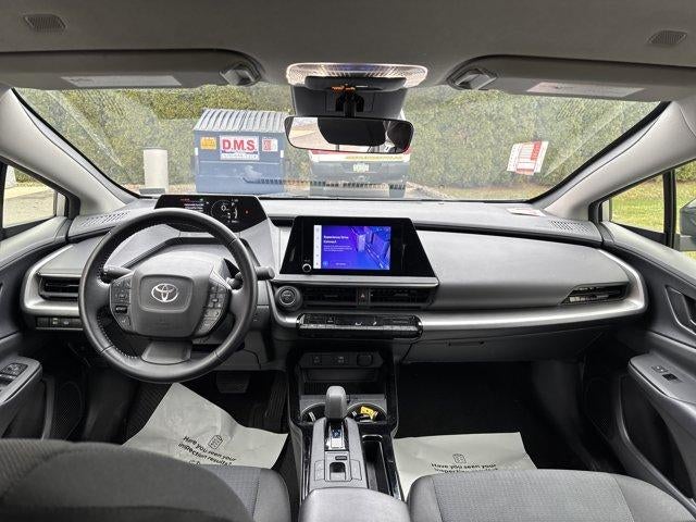 2024 Toyota Prius LE (Natl)