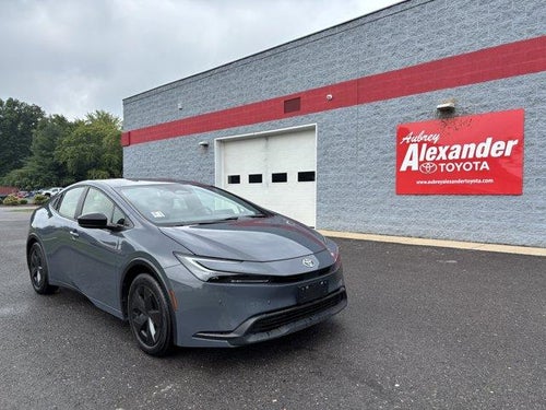 2024 Toyota Prius LE (Natl)