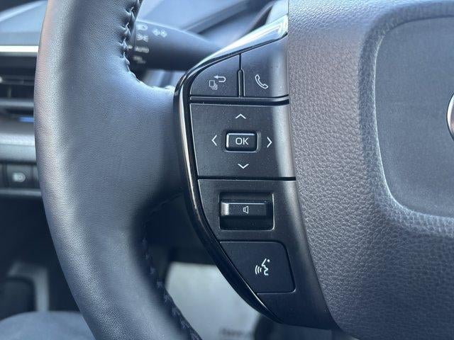 2023 Toyota Prius XLE AWD (Natl)