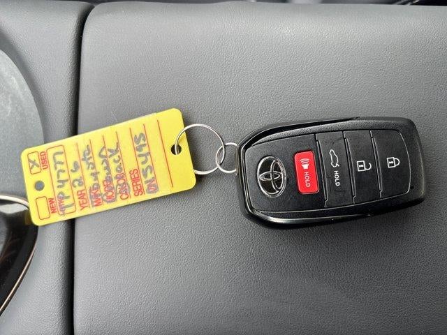 2026 Toyota Crown Platinum AWD (Natl)