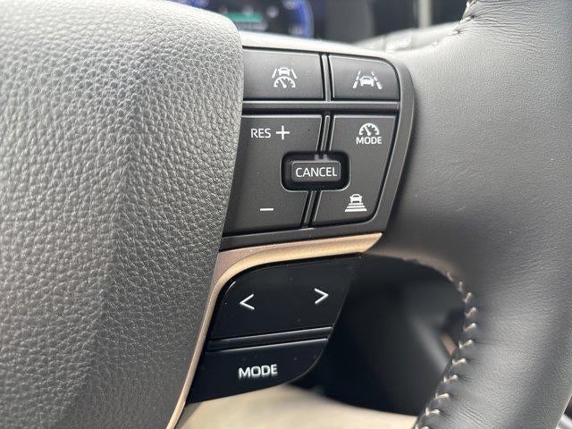 2026 Toyota Crown Platinum AWD (Natl)