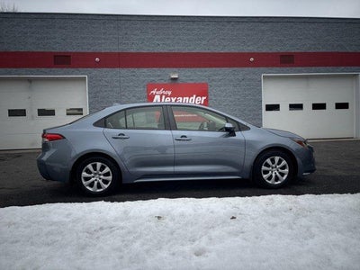 2023 Toyota Corolla LE CVT (Natl)