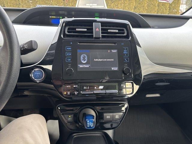 2019 Toyota Prius LE (Natl)