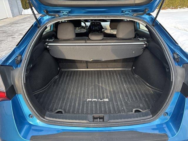 2019 Toyota Prius LE (Natl)